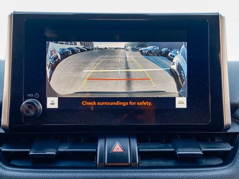 Certified 2025 Toyota RAV4 LE AWD/4WD image 25