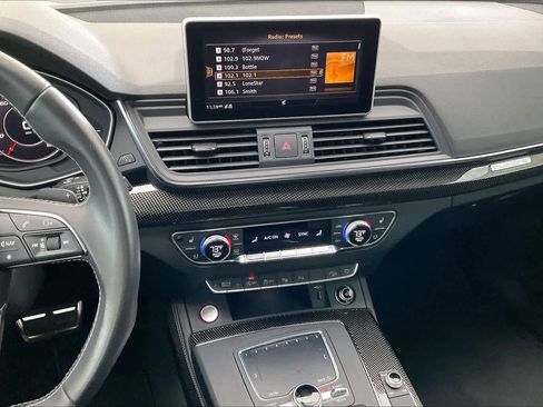Used 2019 Audi SQ5 Prestige AWD/4WD image 8