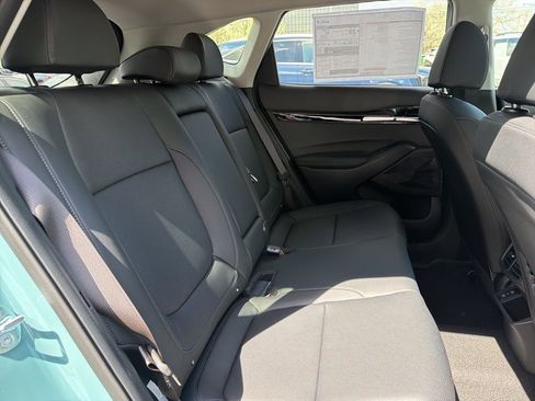 New 2026 Kia Seltos EX image 13