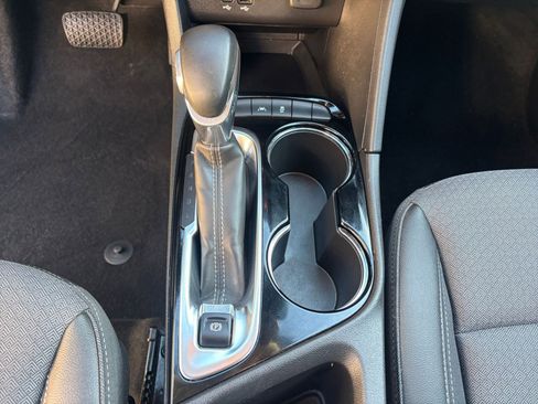 Used 2025 Buick Encore GX Preferred image 41