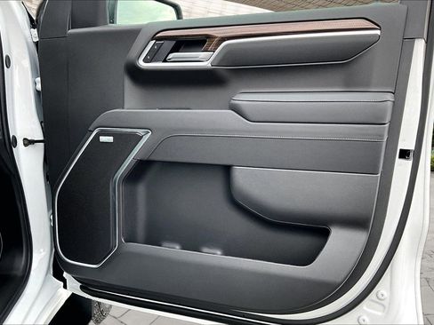 New 2026 Chevrolet Silverado 1500 RST AWD/4WD image 13
