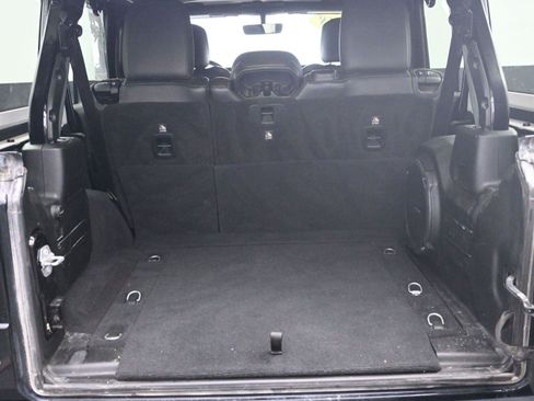 Used 2018 Jeep Wrangler Unlimited Sahara w/ Dual Top Group image 13