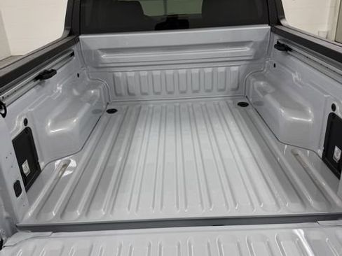 New 2026 Ford Maverick XL AWD/4WD image 9