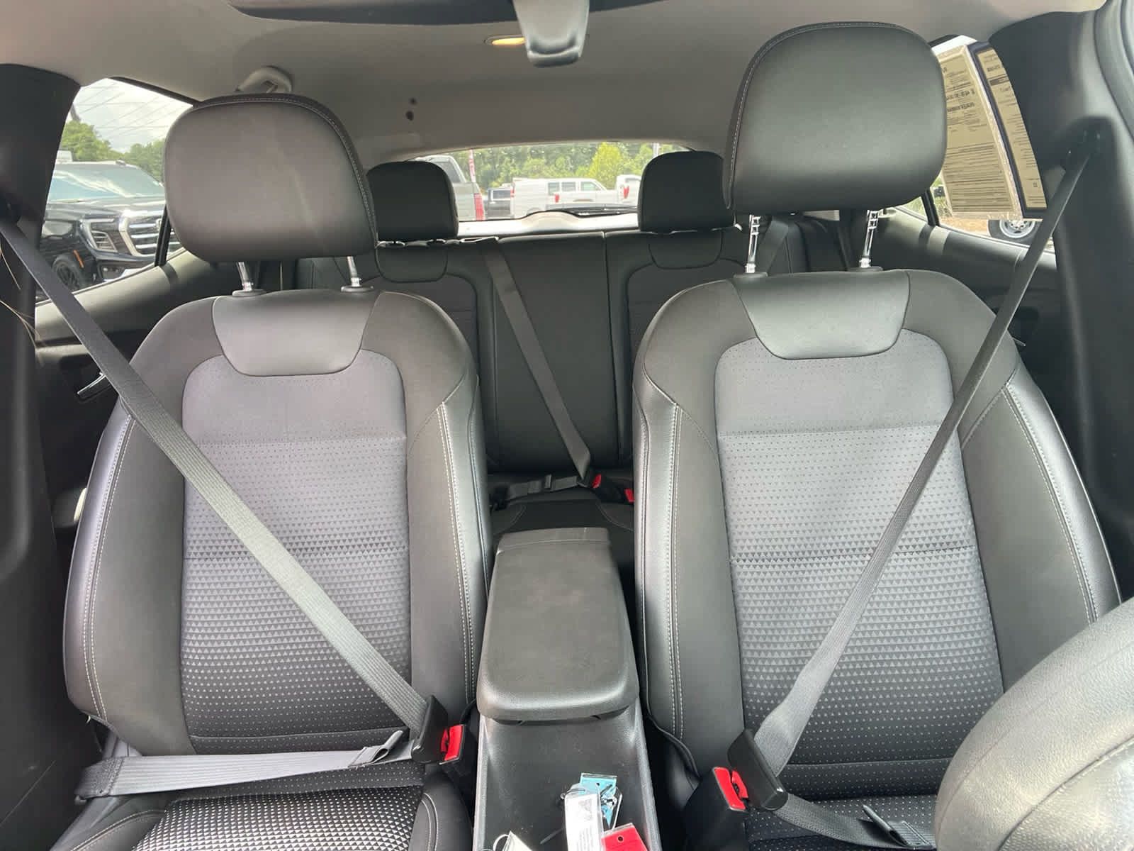 Used 2025 Chevrolet Trax LT FWD image 26