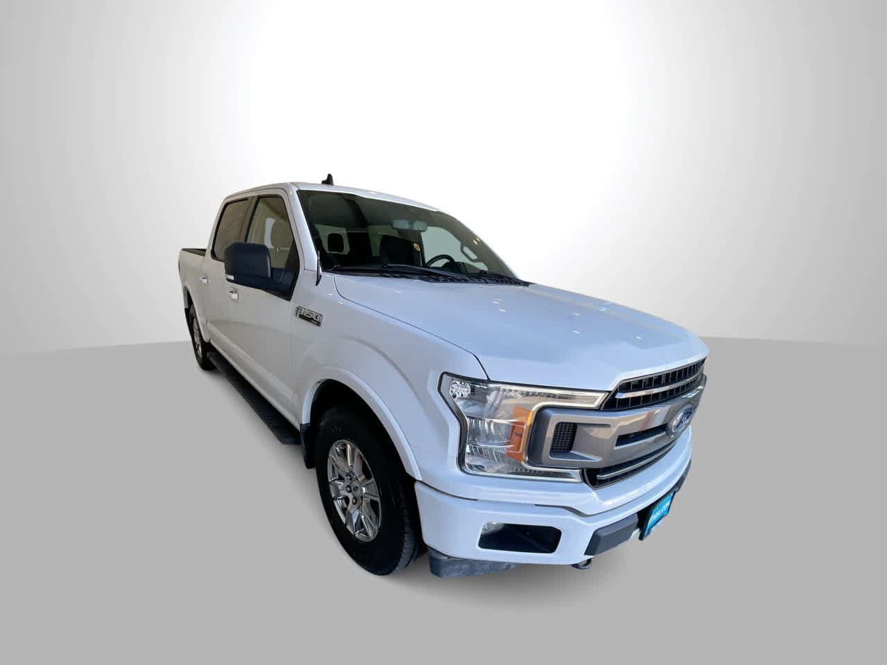 Used 2019 Ford F150 XLT w/ Equipment Group 302A Luxury AWD/4WD image 2