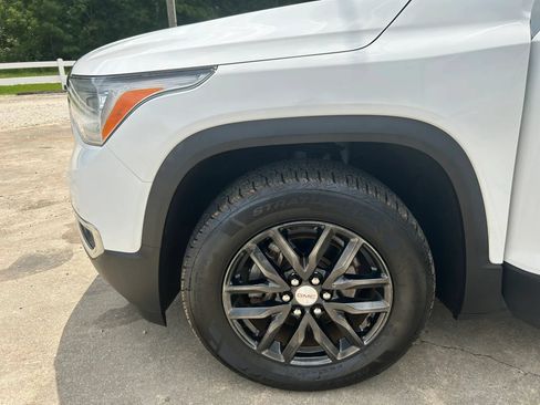 Used 2019 GMC Acadia SLT FWD image 35