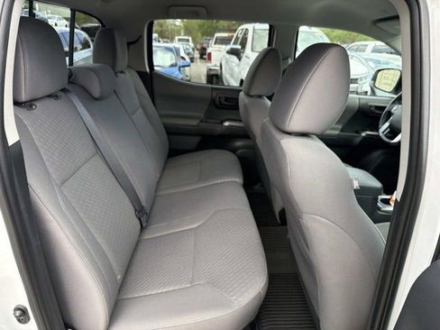Certified 2023 Toyota Tacoma SR5 w/ Technology Package image 21