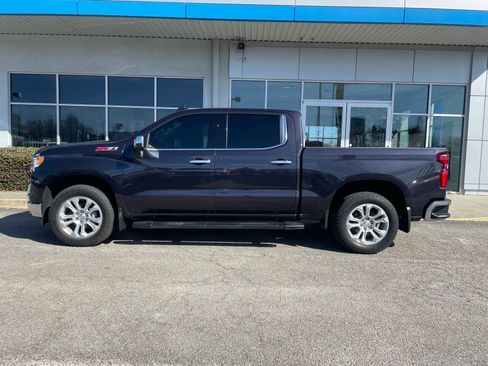 Used 2022 Chevrolet Silverado 1500 LTZ image 2