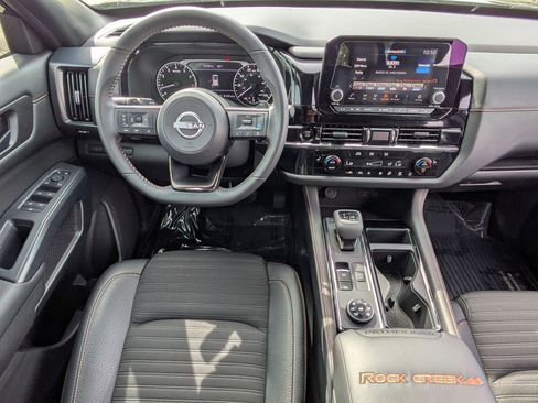 Certified 2025 Nissan Pathfinder Rock Creek AWD/4WD image 30