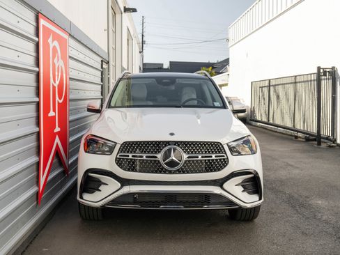 Used 2026 Mercedes-Benz GLE 450e 4MATIC image 40