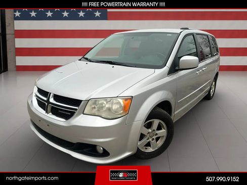 Used 2011 Dodge Grand Caravan Crew image 8
