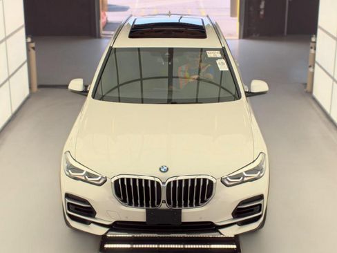 Used 2021 BMW X5 M50i w/ Executive Package AWD/4WD image 9
