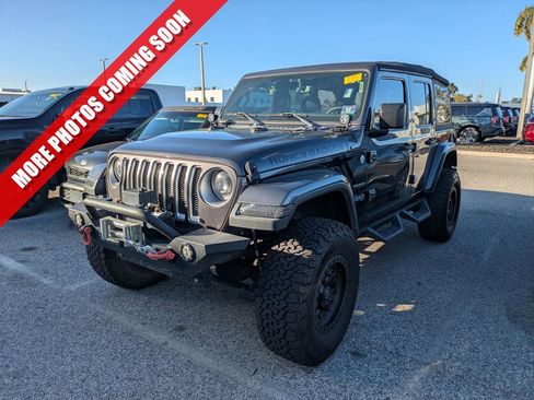 Used 2019 Jeep Wrangler Unlimited Sahara image 1