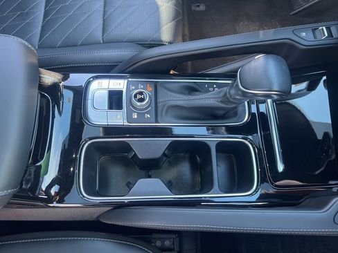 Certified 2024 Kia Telluride SX Prestige X-Line image 25