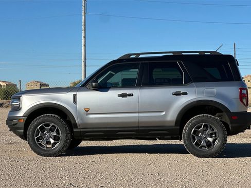 Used 2021 Ford Bronco Sport Badlands image 8