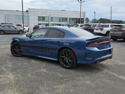 Used 2022 Dodge Charger R/T w/ Blacktop Package RWD image 5
