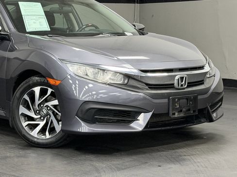 Used 2016 Honda Civic EX image 3
