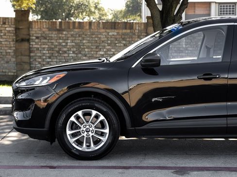 Used 2022 Ford Escape SE w/ Convenience Package image 21