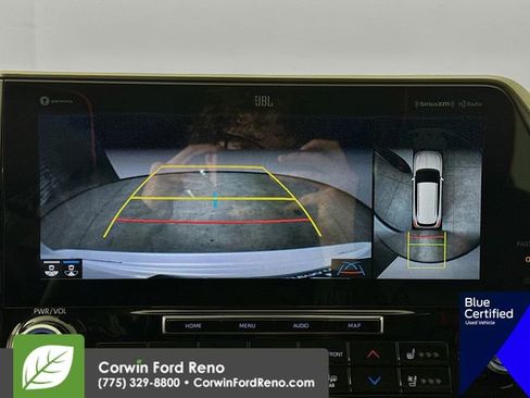 Used 2022 Toyota Highlander Limited image 17