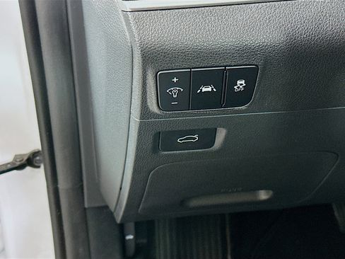 Used 2022 Kia K5 GT-Line w/ GT-Line FWD Premium Package image 17