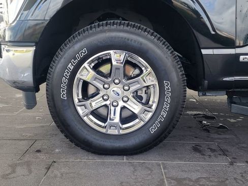 Used 2021 Ford F150 XLT w/ Equipment Group 302A High image 10