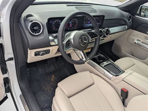 New 2026 Mercedes-Benz GLB 250 image 3