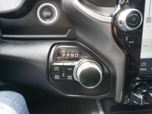 Used 2022 RAM 1500 Big Horn AWD/4WD image 23