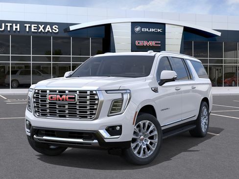 New 2026 GMC Yukon XL Denali AWD/4WD image 6