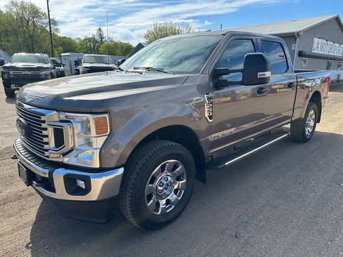 Used 2020 Ford F250 XLT w/ XLT Value Package AWD/4WD image 9