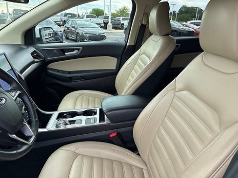 Used 2024 Ford Edge SEL AWD/4WD image 25