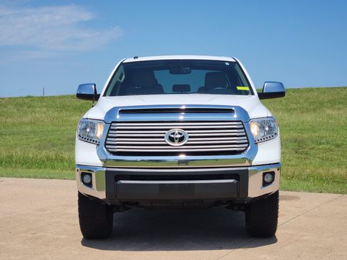 Used 2016 Toyota Tundra Limited w/ Limited Premium Package AWD/4WD image 6