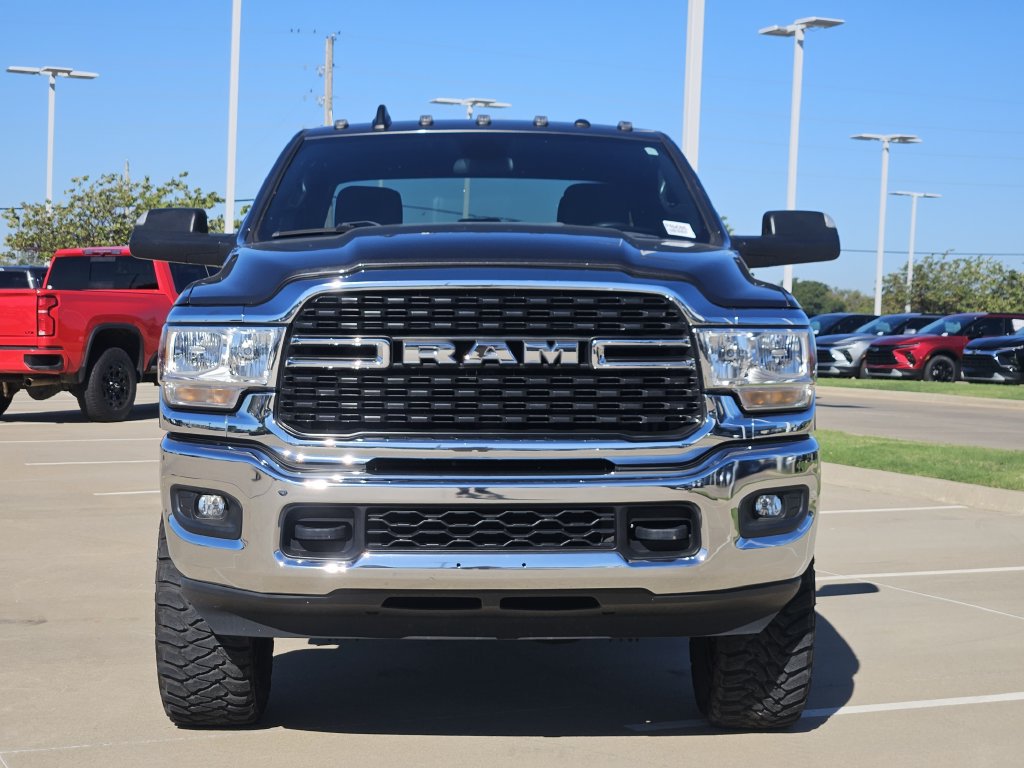 Used 2022 RAM 2500 Big Horn AWD/4WD image 2