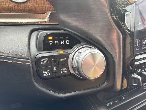 Used 2019 RAM 1500 Limited image 21