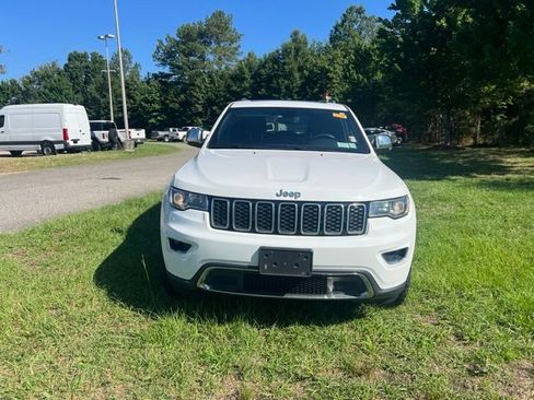 Used 2018 Jeep Grand Cherokee Limited AWD/4WD image 8