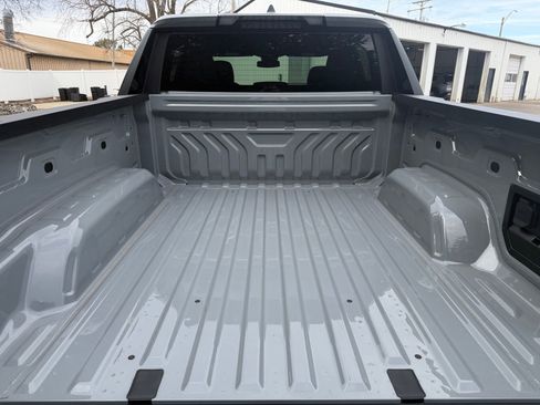 Used 2026 GMC Sierra EV Elevation image 38