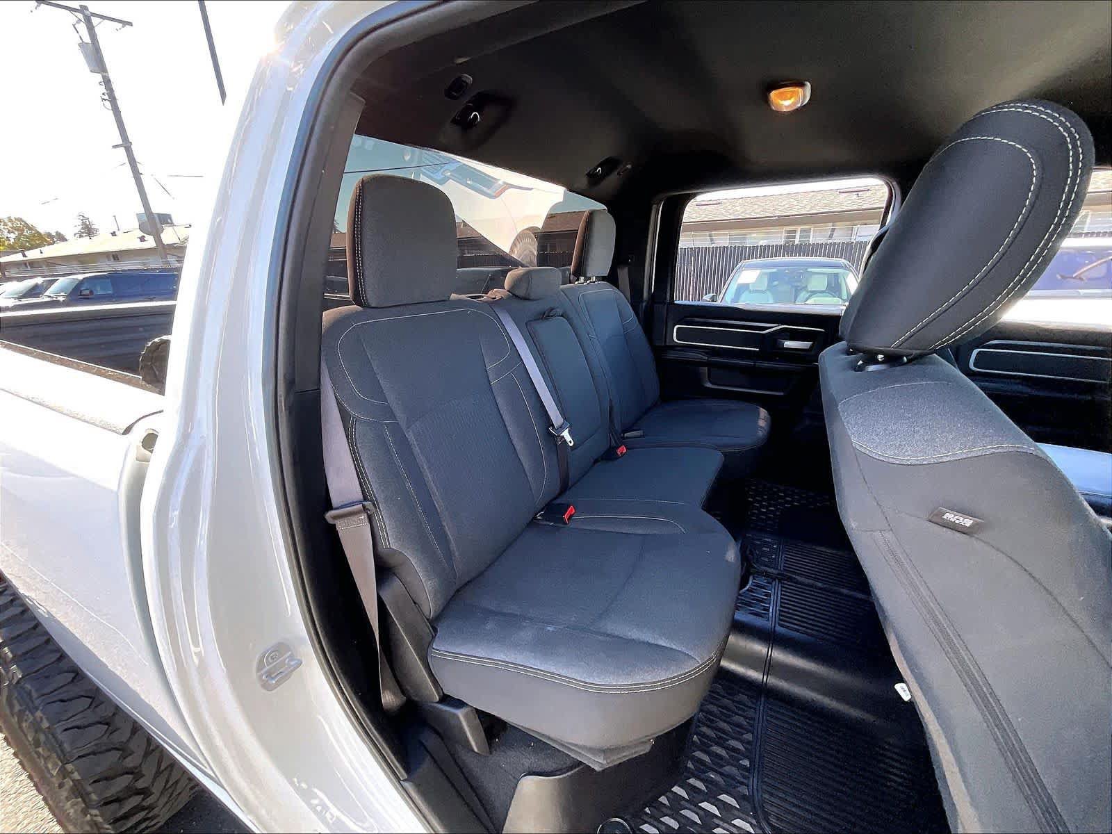 Used 2019 RAM 2500 Big Horn AWD/4WD image 30
