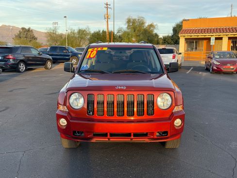 Used 2010 Jeep Patriot Sport image 8