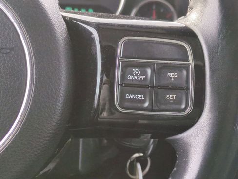 Used 2014 Jeep Wrangler Altitude image 21