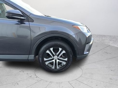 Used 2018 Toyota RAV4 LE w/ All Weather Liner Package AWD/4WD image 34
