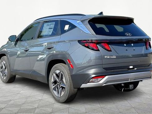 New 2026 Hyundai Tucson SEL image 3