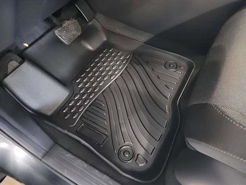 Used 2024 Honda CR-V EX image 17