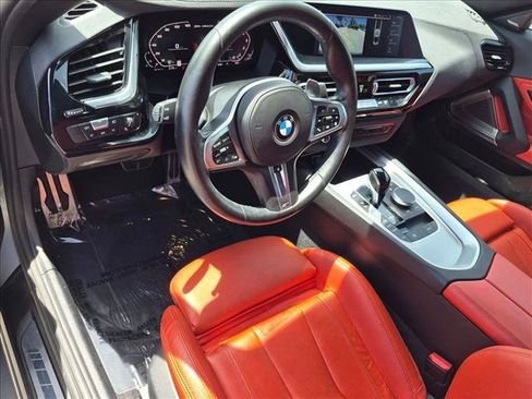 Used 2023 BMW Z4 M40i w/ Premium Package RWD image 10