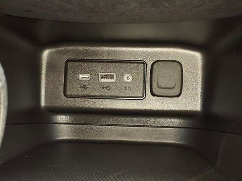 Used 2024 Chevrolet Equinox LT w/ LPO, Floor Liner Package image 24