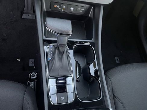 New 2025 Hyundai Tucson SE image 16