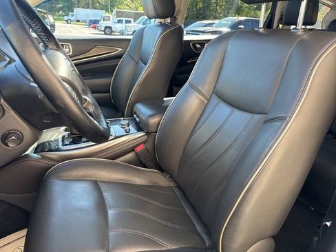 Used 2019 INFINITI QX60 Luxe w/ Essential Package image 25