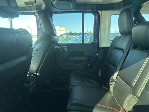 Used 2023 Jeep Wrangler Unlimited Rubicon w/ Xtreme Recon 35" Tire Package image 18