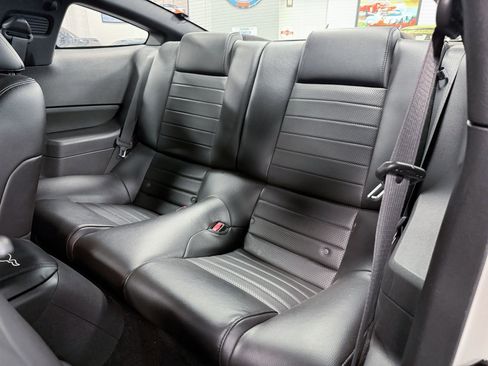 Used 2007 Ford Mustang GT image 25