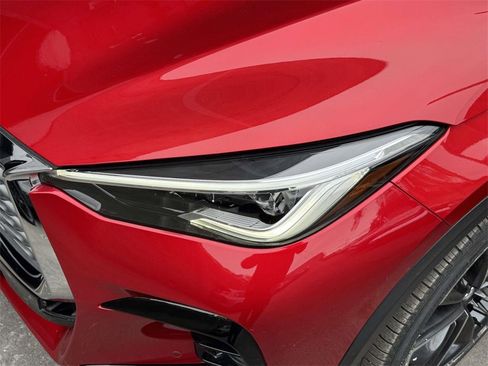 Used 2023 INFINITI QX55 Essential image 8