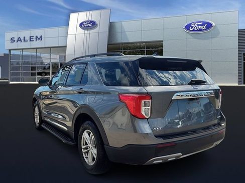 Certified 2023 Ford Explorer XLT w/ Equipment Group 202A AWD/4WD image 4