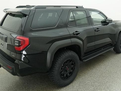 New 2026 Toyota 4Runner TRD Off-Road Premium AWD/4WD image 2